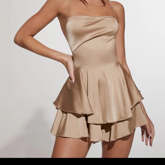 SHEIN champagne satin romper with strappy back size XS - Picture 2 of 4